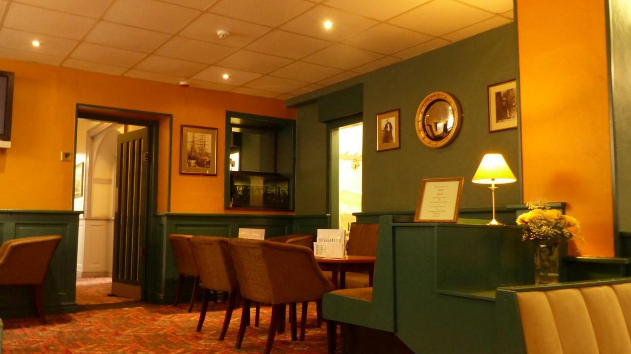 The Waverley Hotel 화이트헤이븐 외부 사진